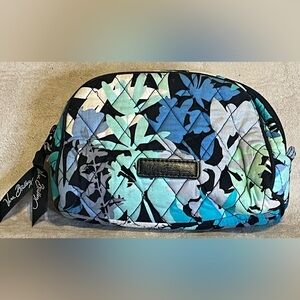 Vera Bradley Quilted Zip Cosmetic Bag Camofloral Pattern with Plastic Lining
